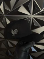 Gorra Gallo Fino Estilo Belico Placa Negra Acrilica Rooster Hat Snapback New