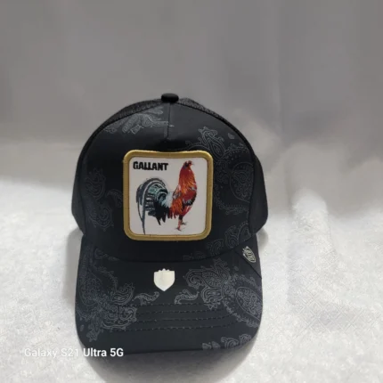 EL GALLO FINO HAT ROOSTER CAP /Gallo Giro Bordado B y N Vicera Negro.
